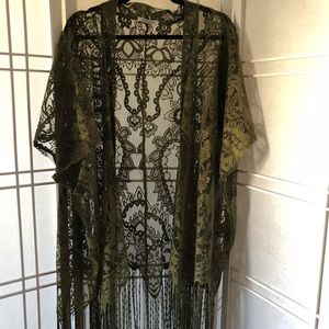 🌷Lace tassel lace kimono. Size L NWOT army green